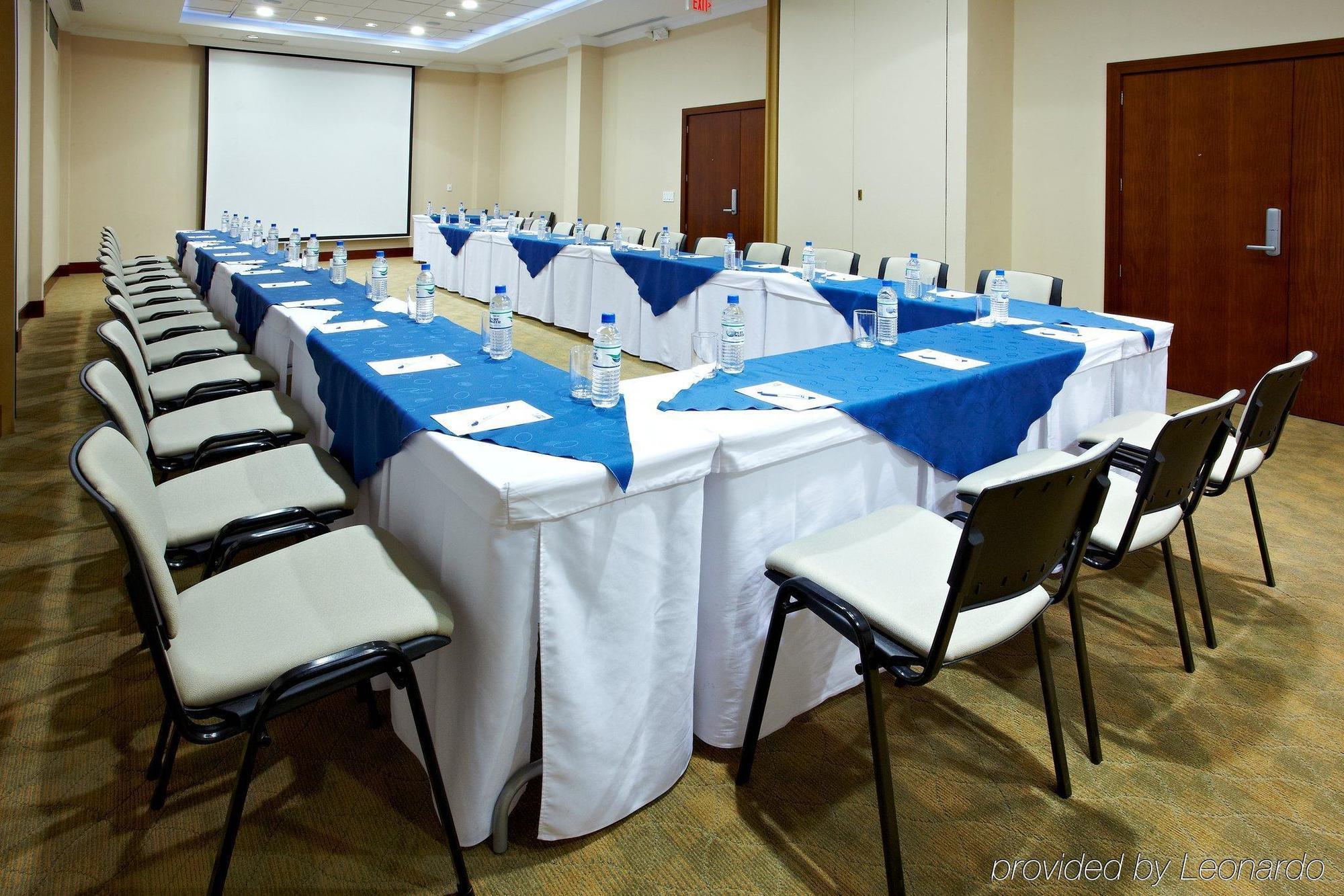 Holiday Inn Express Quito By Ihg Einrichtungen foto